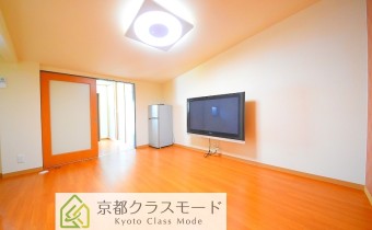 路地奥に佇む隠れ家的な貸家です☆