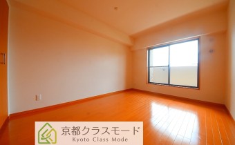 洋室7.4帖