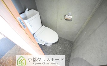 ※室内写真は同マンション内・別タイプの参考画像となります。