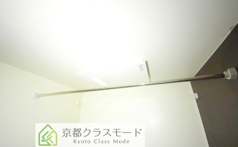 ※室内写真は同マンション内・別タイプの参考画像となります。