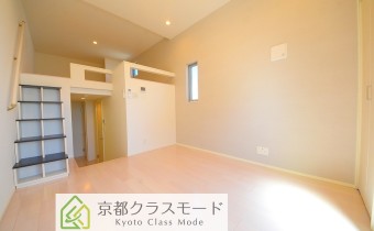 「スキップフロアタイプ」のお洒落な「ロフト付き」のお部屋です♪