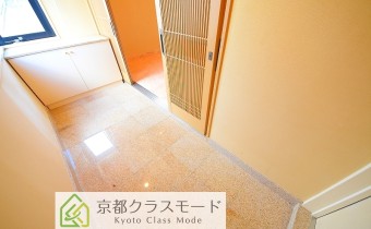 玄関・別アングル