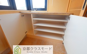 シューズボックス