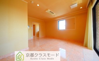 洋室8.5帖・別アングル