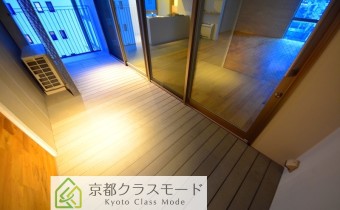 玄関・土間バルコニー