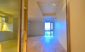 お部屋へ