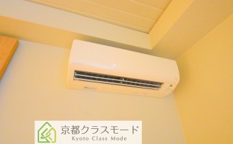 洋室8.5帖のエアコン