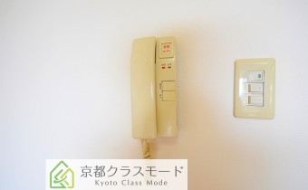 インターホン