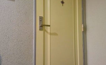 玄関ドア