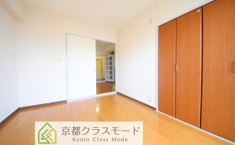 Room6