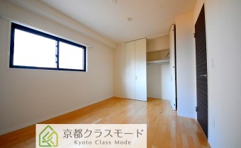 Room 7