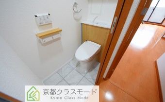 ※室内写真は同マンション内・別タイプの参考画像となります。