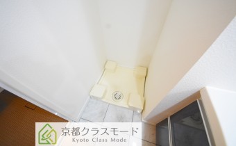 ※室内写真は同マンション内・別タイプの参考画像となります。