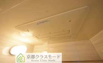 ※室内写真は同マンション内・別タイプの参考画像となります。