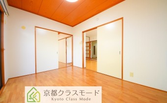洋室6帖①・別アングル
