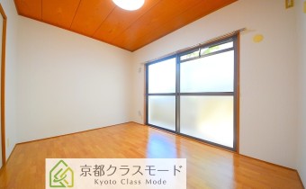 洋室6帖①・別アングル