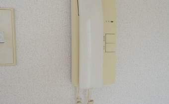 インターホン