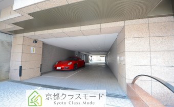 ガレージ