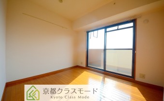 洋室8.2帖・別アングル