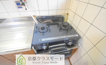 2口ガスコンロ付いてます☆　※残置物扱いとなります。