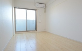Rooｍ7.6※同マンション別タイプの写真です
