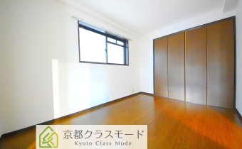 Room6