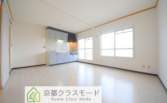 室内リノベーションされた「駅近」のお部屋です♪