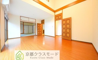 洋室12帖・別アングル