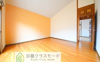 洋室8帖・別アングル