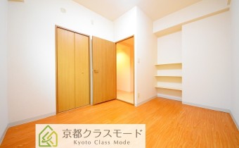 洋室5.6帖・別アングル