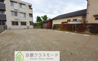 敷地内ガレージ