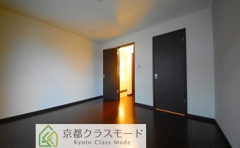 Room 7