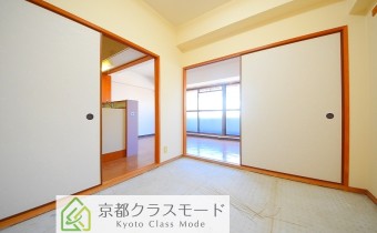 和室4.5帖・別アングル　新しい畳が入ります。