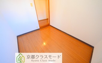 洋室4帖・別アングル