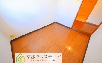 洋室4帖・別アングル