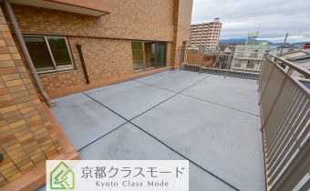 ルーフバルコニー・別アングル