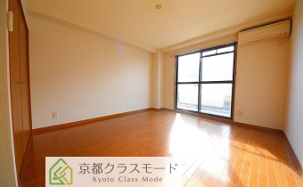 Room 9.4