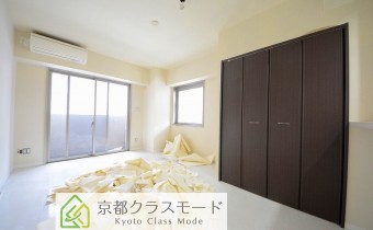 Room 9.4　※改装工事中の時の写真です。