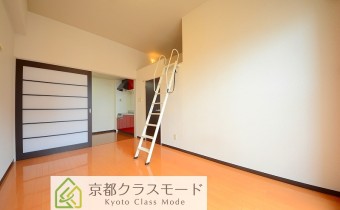 Room 7.6