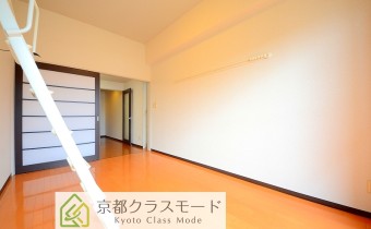 Room 7.6