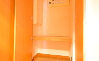 LDKの収納スペース②