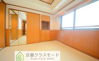 洋室7.8帖
