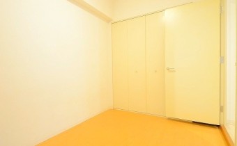 洋室4.7帖・別アングル