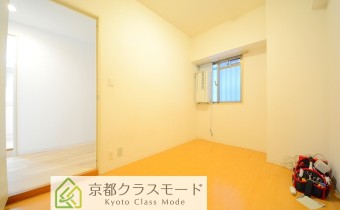 洋室4.7帖・別アングル