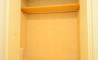 クローゼット②