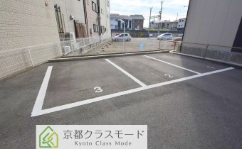 敷地内ガレージ