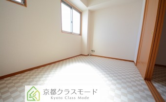 ※室内写真は同マンション内・別タイプの参考画像となります。