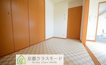 ※室内写真は同マンション内・別タイプの参考画像となります。