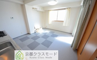 ※室内写真は同マンション内・別タイプの参考画像となります。