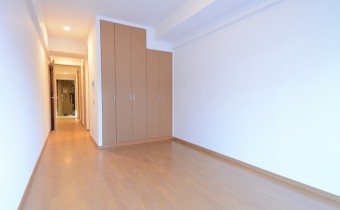 洋室9帖・別アングル